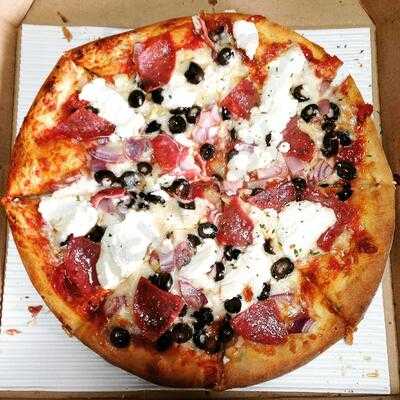 Solorzano's Pizza - Webber St.