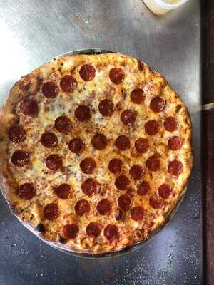 Solorzano's Pizza - Webber St.