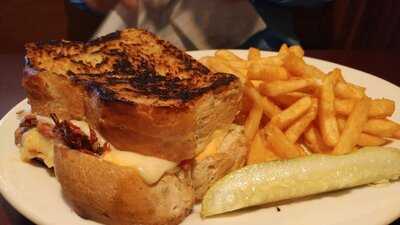 Rohrbach Buffalo Road Brewpub