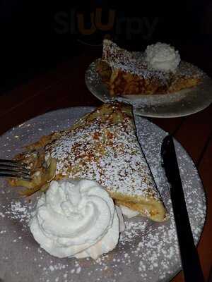 Queen Street Grocery & Cafe