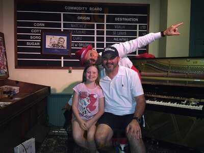 The River Roost Lounge