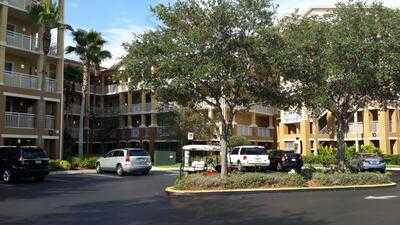 The River Roost Lounge