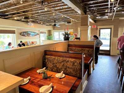 Tommy Bahama Restaurant & Bar