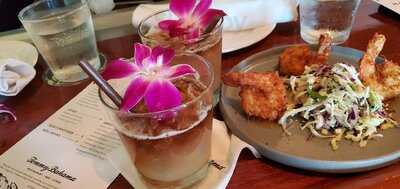 Tommy Bahama Restaurant & Bar