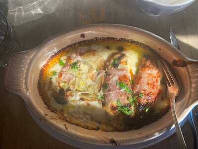 Chez Nous Restaurant