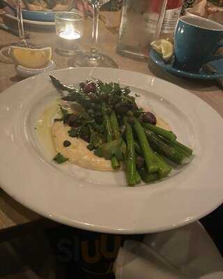 Chez Nous Restaurant