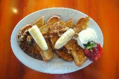 Fleet Landing Restaurant