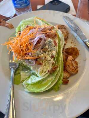 Fleet Landing Restaurant