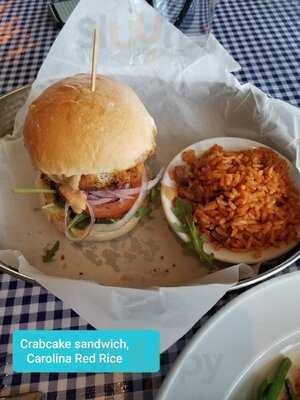 Fleet Landing Restaurant