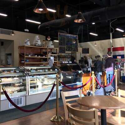 Boonzaaijers Dutch Bakery