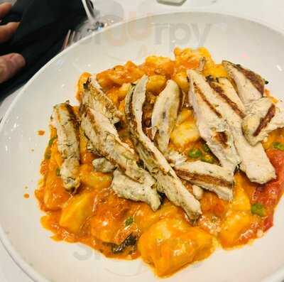 Angelo Elia Pizza, Bar, Tapas