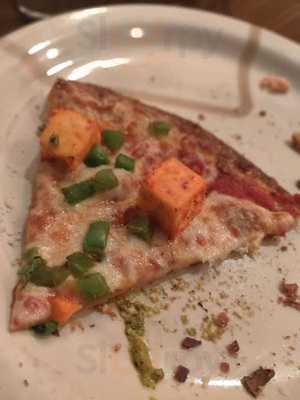 Bombay Pizza Company