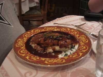 Mama Della's Ristorante