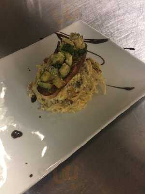 La Fontana Authentic Italian Restaurant Bar & Pizzeria