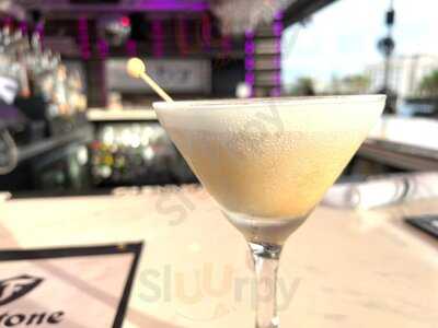 The Firestone Grill Room, Martini Bar & Skybar