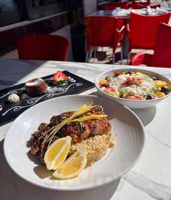 The Firestone Grill Room, Martini Bar & Skybar