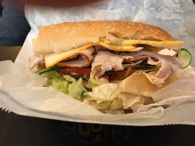 Harry G's Ny Deli & Cafe