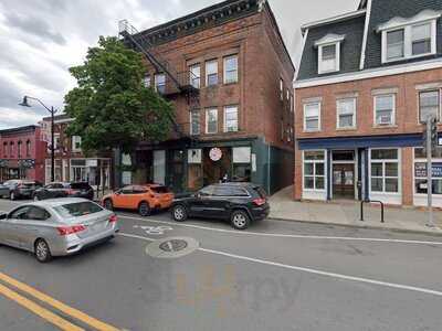 Harry G's Ny Deli & Cafe