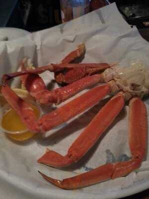 Monk's Oyster Steamer Raw Bar