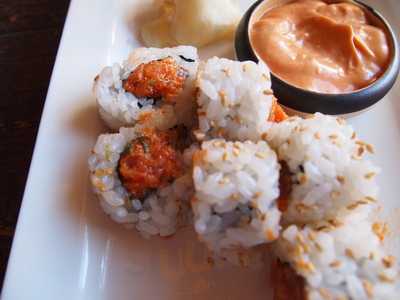 Doraku Sushi Waikiki