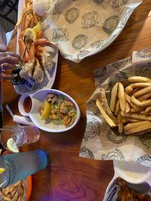 Captain Curt's Crab & Oyster Bar