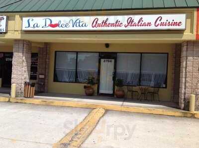 La Dolce Vita - Authentic Italian Cuisine