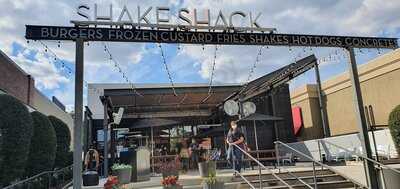 Shake Shack I-drive