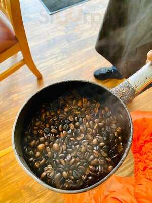 Zemeta Ethiopian Restaurant