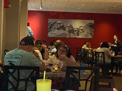 American Kitchen Bar And Grill