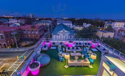 Eleve Rooftop Restaurant & Lounge