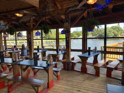 Phillippi Creek Village Restaurant & Oyster Bar
