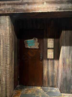 Trader Sam's Grog Grotto