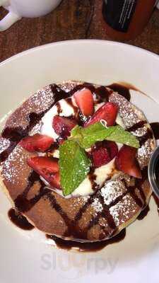 Black Walnut Kitchen & Bar