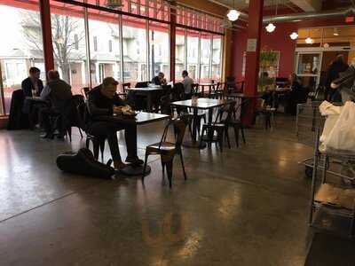 Hart's Local Grocers