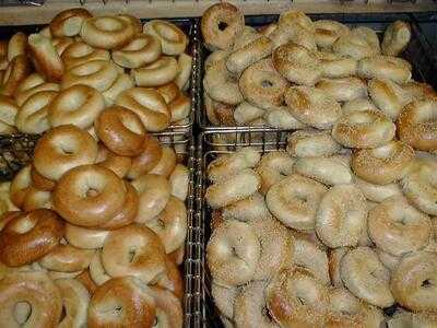 Balsam Bagels