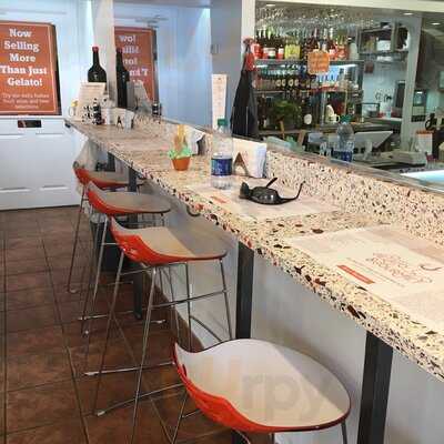 Paolo's Gelato & Gourmet