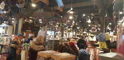 Cracker Barrel