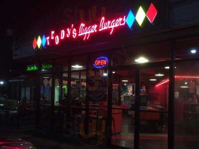 Teddy's Bigger Burger