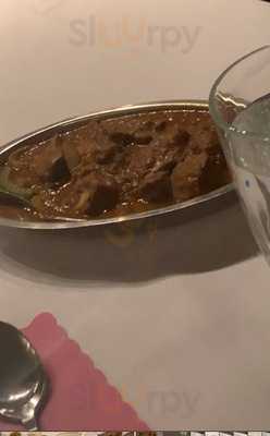 Raj Mahal Restaurant