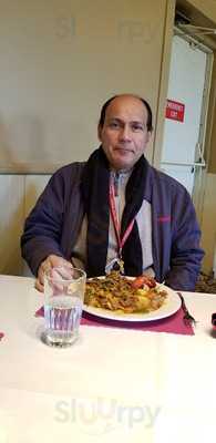 Raj Mahal Restaurant