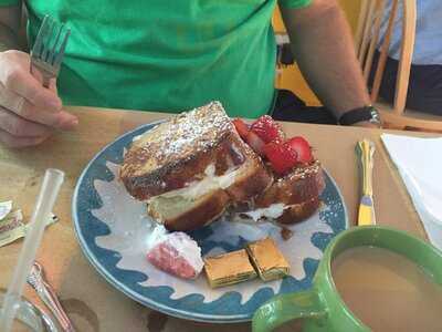 Three Little Birds Cafe & Catering