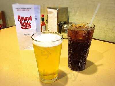 Round Table Pizza
