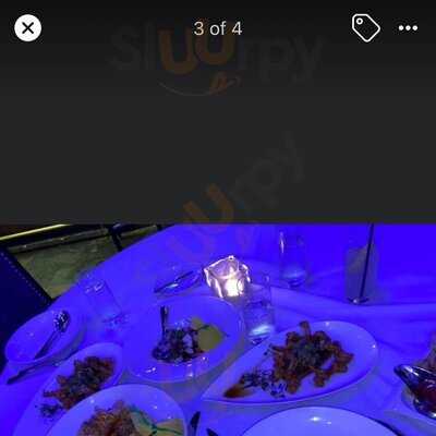 Vines Grille & Wine Bar