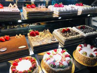 Fortuna Bakery & Cafe