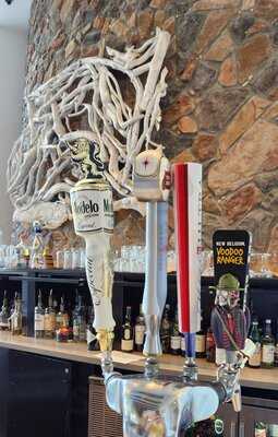 Amatista Cookhouse At Sapphire Falls Resort