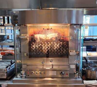 Amatista Cookhouse At Sapphire Falls Resort