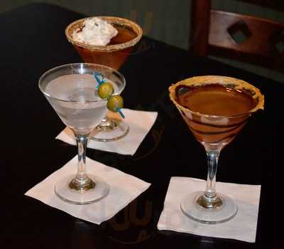 The Hut At The Peace Tropical Gardens