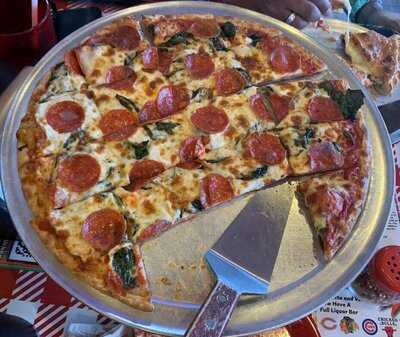 Joey D's Chicago Style Eatery & Pizzeria