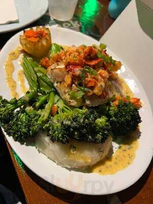 Buzz's Lighthouse Restaurant