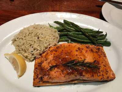 Stonewood Grill And Tavern